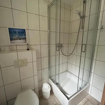 Ferienbungalow Boddenperle, Ruhig Im Wald Gelegen, Hund Apartament Ribnitz-Damgarten