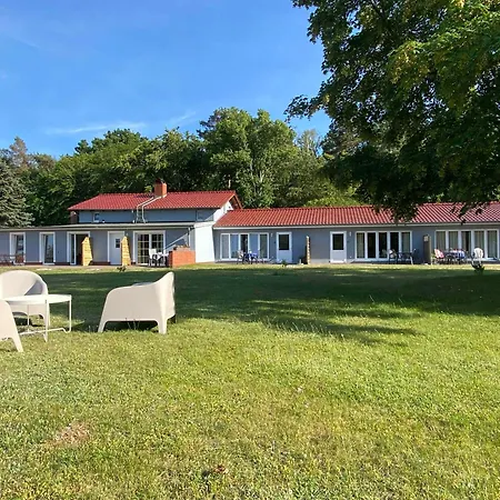 Ferienbungalow Boddenperle, Ruhig Im Wald Gelegen, Hund Apartament *